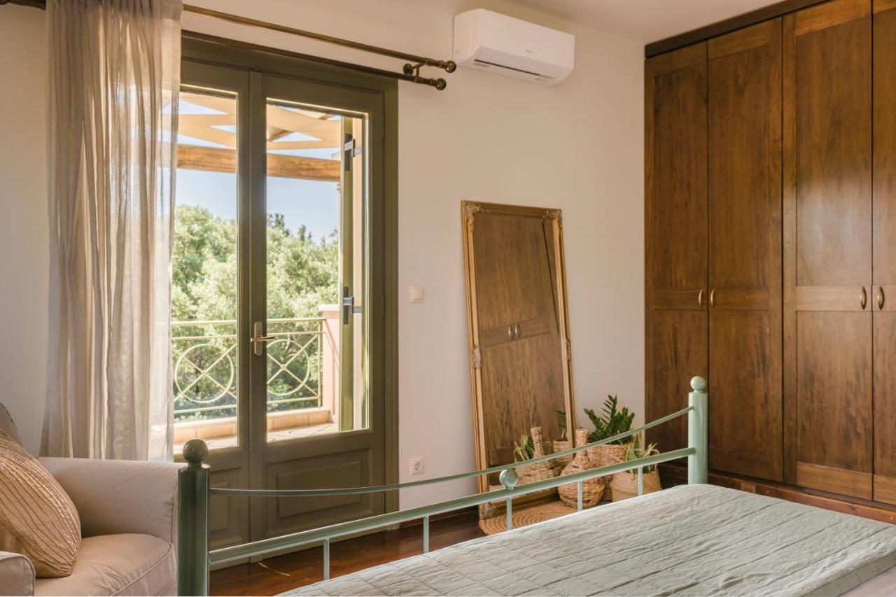 Oleanna Villas - Villa Elena Svoronata Exterior photo