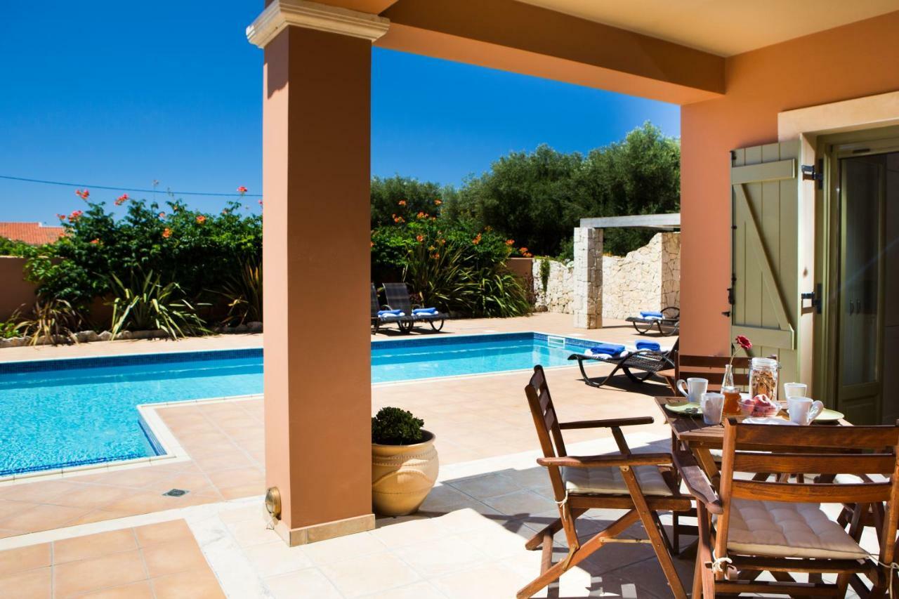 Oleanna Villas - Villa Elena Svoronata Exterior photo