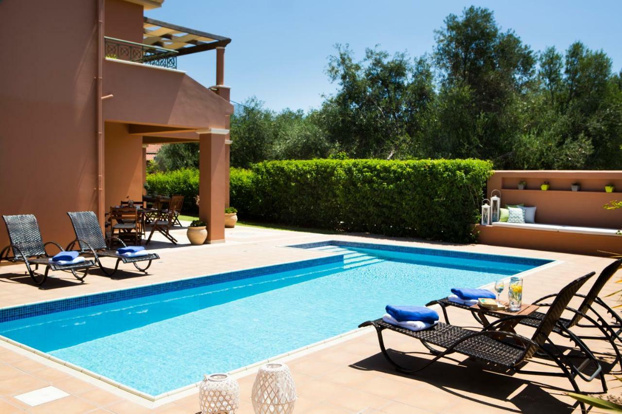 Oleanna Villas - Villa Elena Svoronata Exterior photo